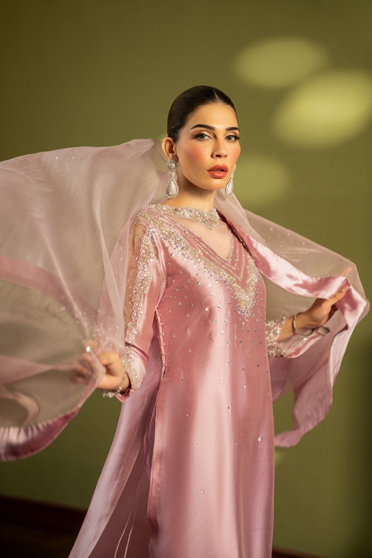 Tea Pink Embroidered Sheesha Silk Salwar Kameez (3-Piece) - Image 4