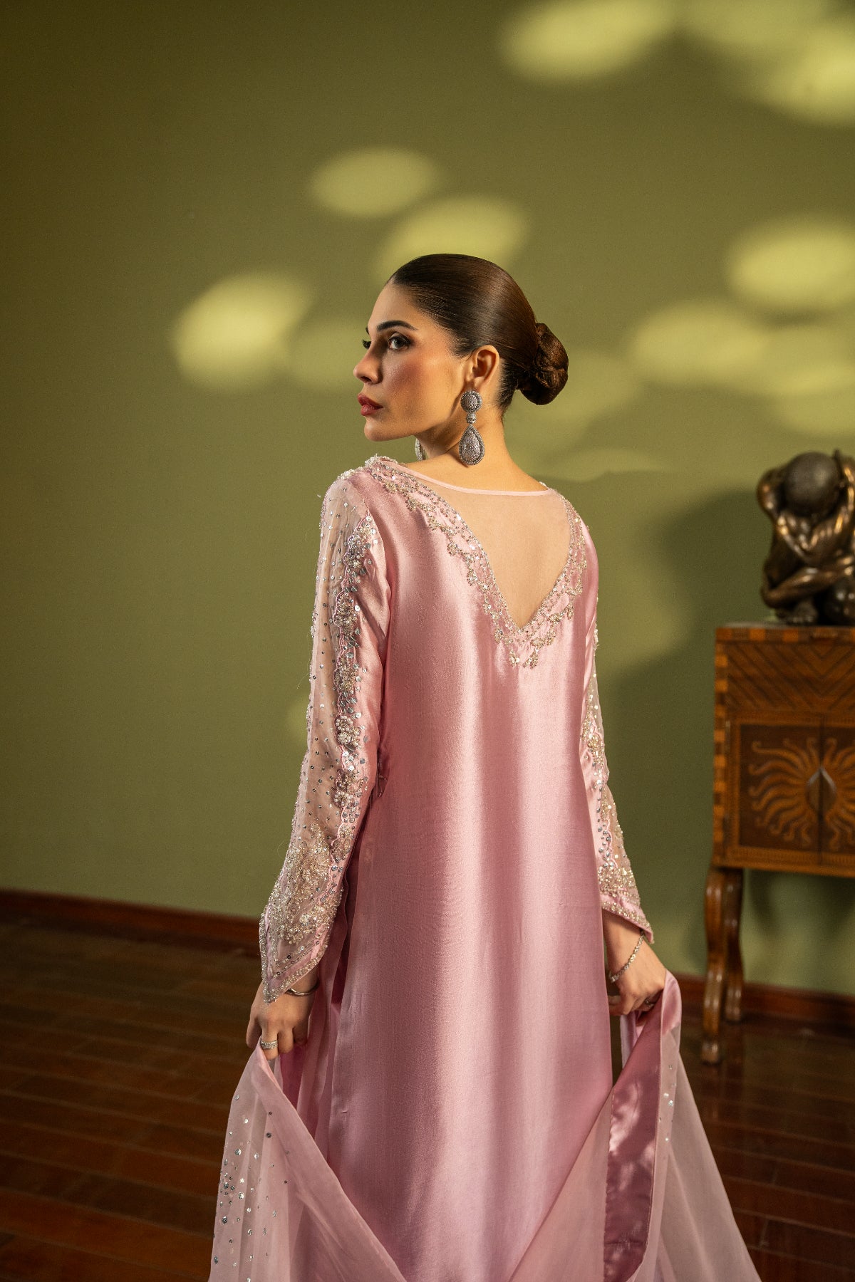 Tea Pink Embroidered Sheesha Silk Salwar Kameez (3-Piece) - Image 6