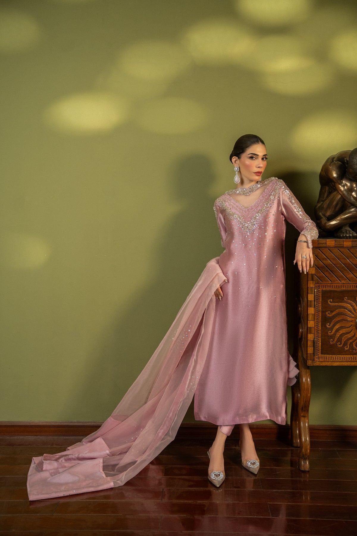 Tea Pink Embroidered Sheesha Silk Salwar Kameez (3-Piece) - Image 9