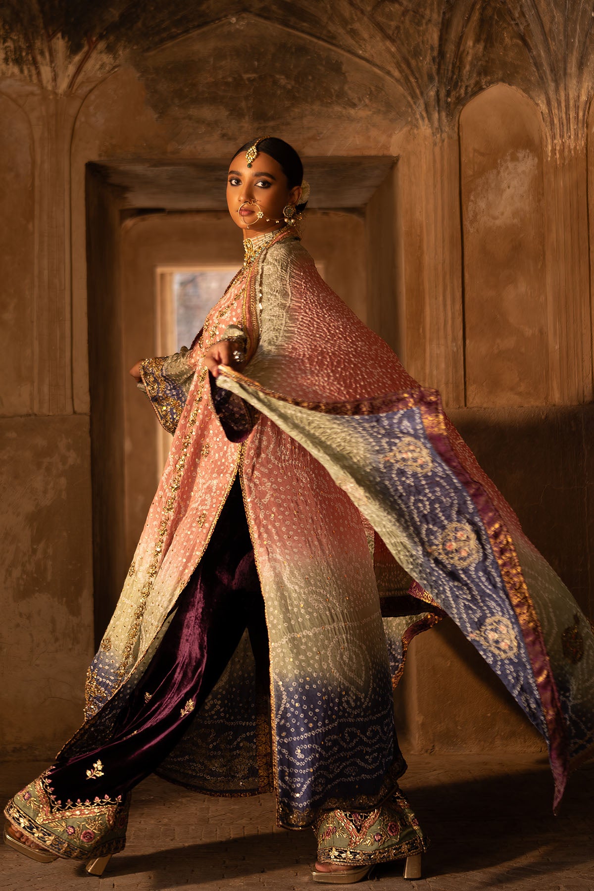 Pakistani Shaded Pink Zardozi Silk Chunri Kameez (3-Piece) - Image 3