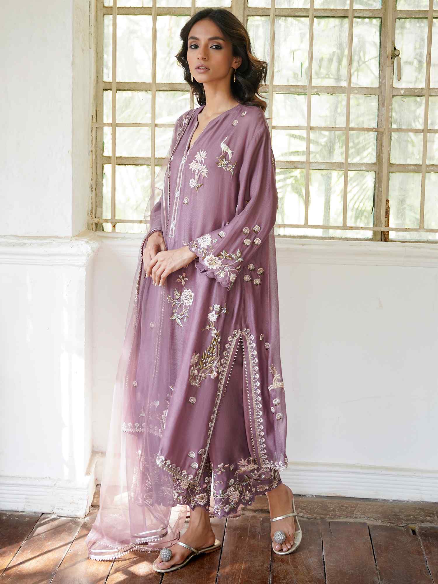 Dusty Lilac Embroidered Spun Net Salwar Kameez (3-Piece) - Image 3