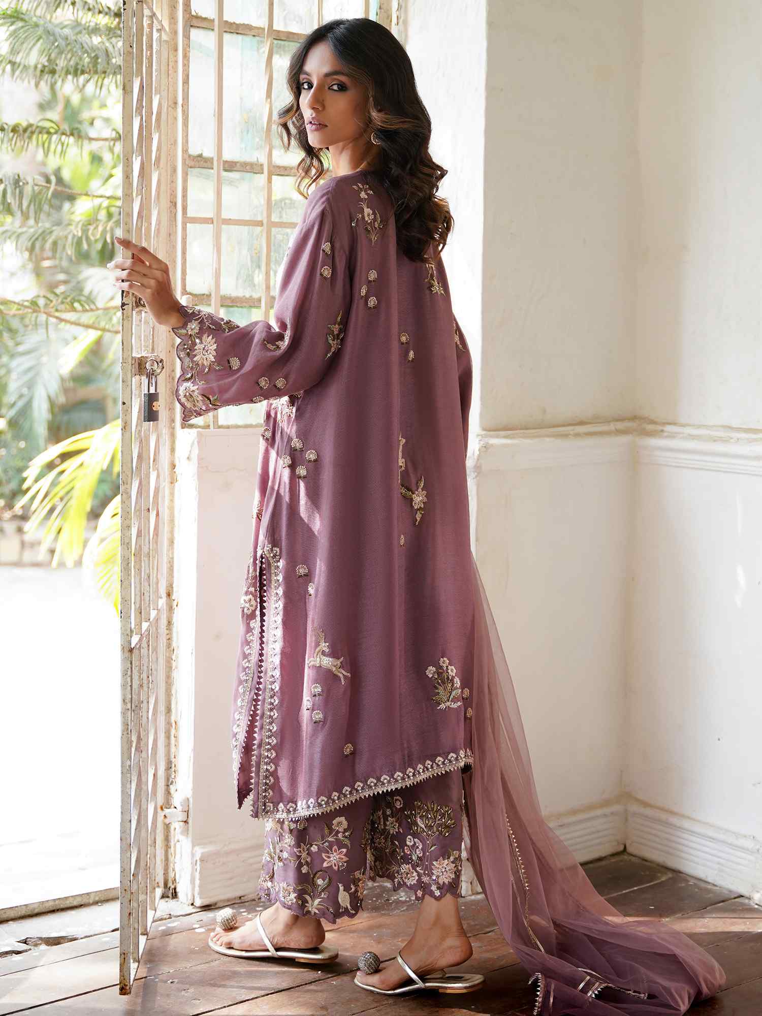 Dusty Lilac Embroidered Spun Net Salwar Kameez (3-Piece) - Image 4