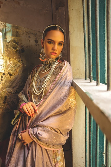 Blush Pink Hand-Embellished Tissue Silk Salwar Kameez (3-Piece) - Image 2