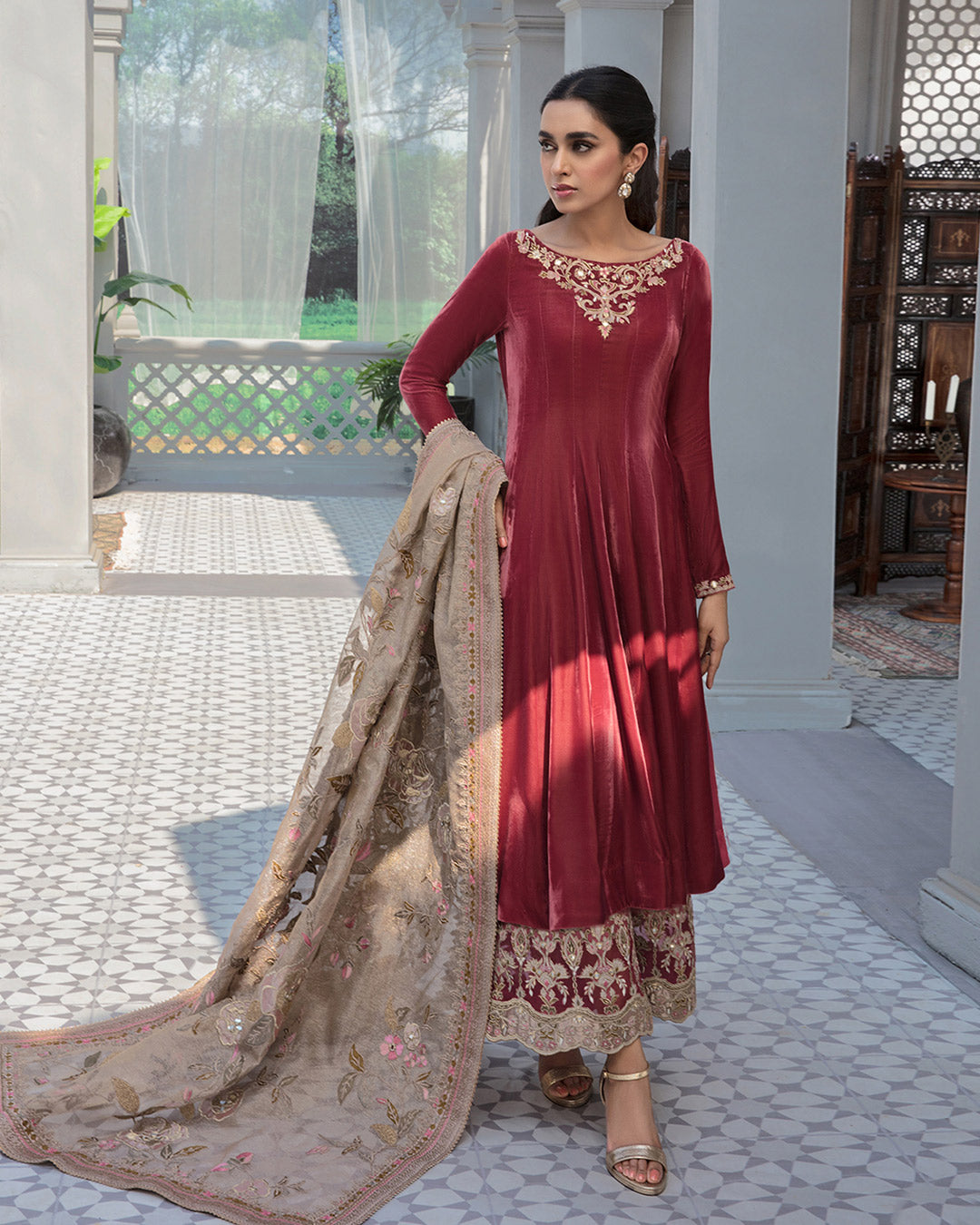 Pink Embroidered Velvet Salwar Kameez (3-Piece) - Image 1