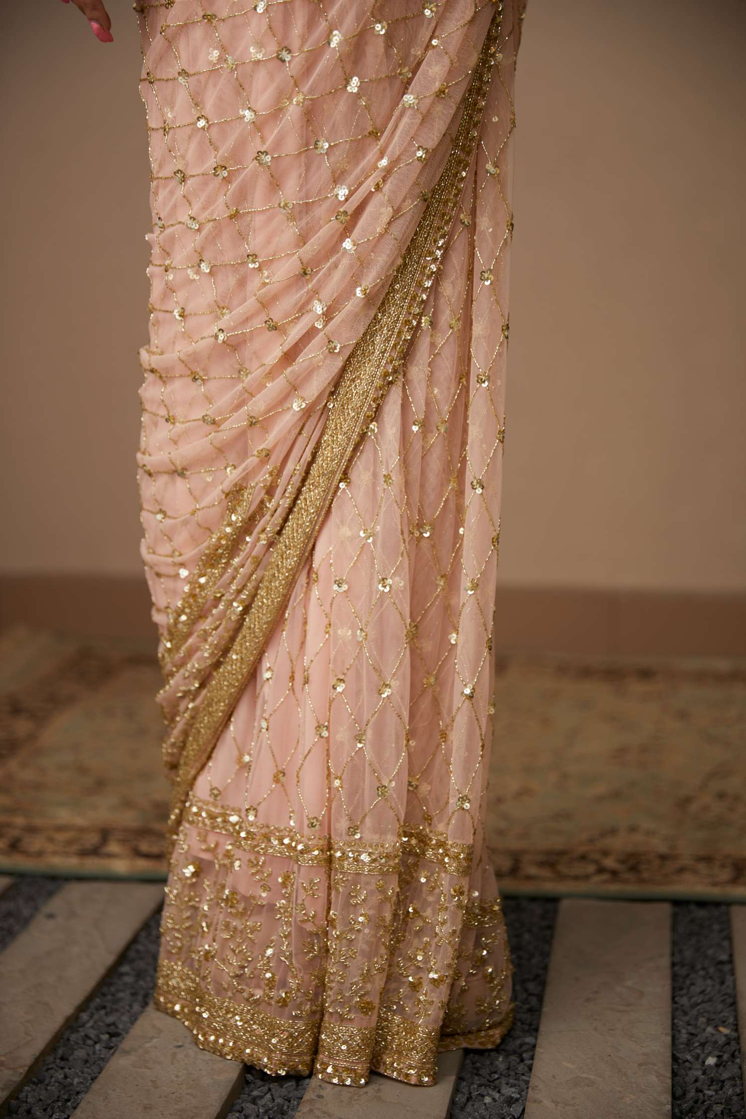 Indian Pink Jaal Cut Work Net Saree Set (2-Piece) - Image 5