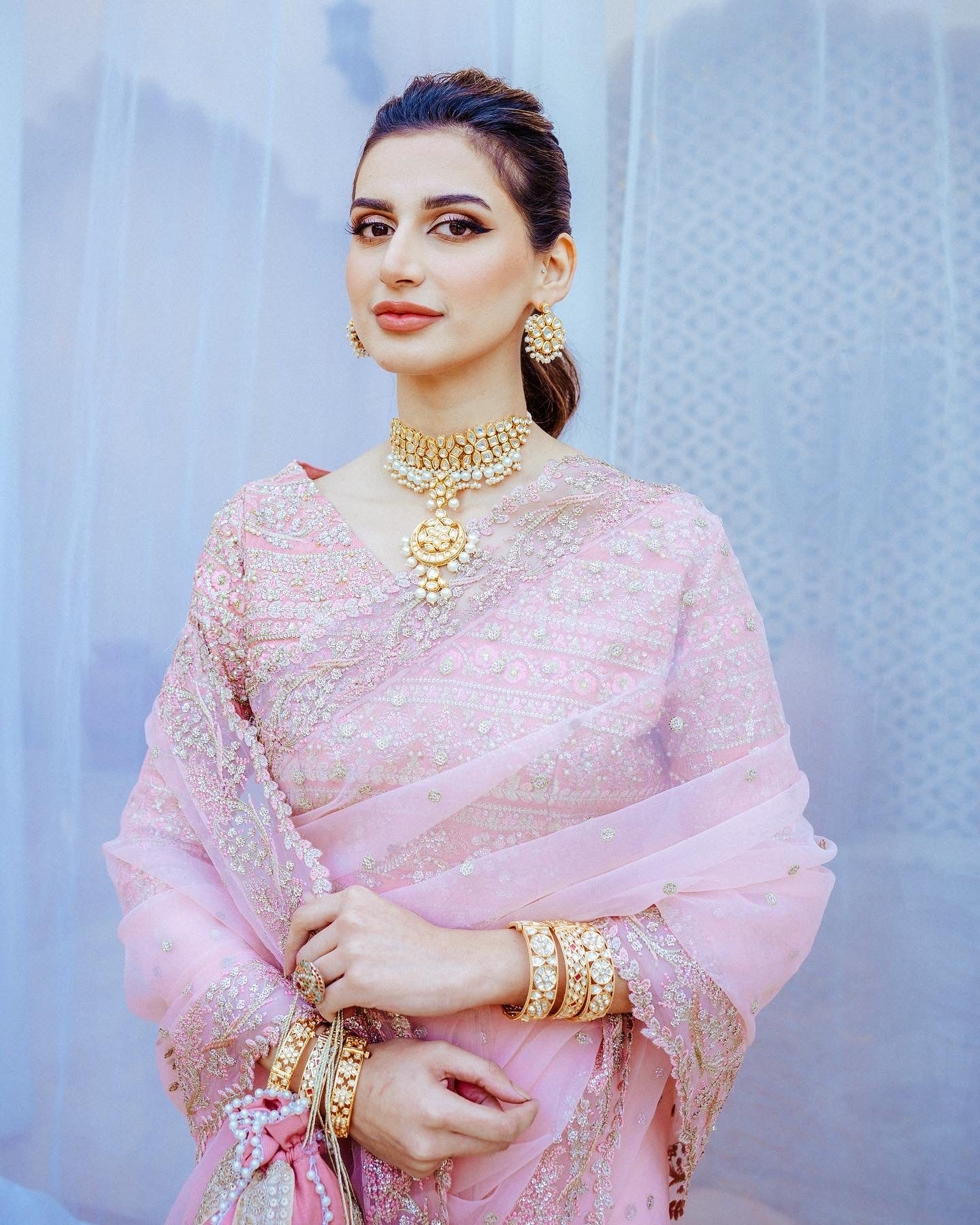 Pastel Pink Embroidered Organza Saree (2-Piece) - Image 4