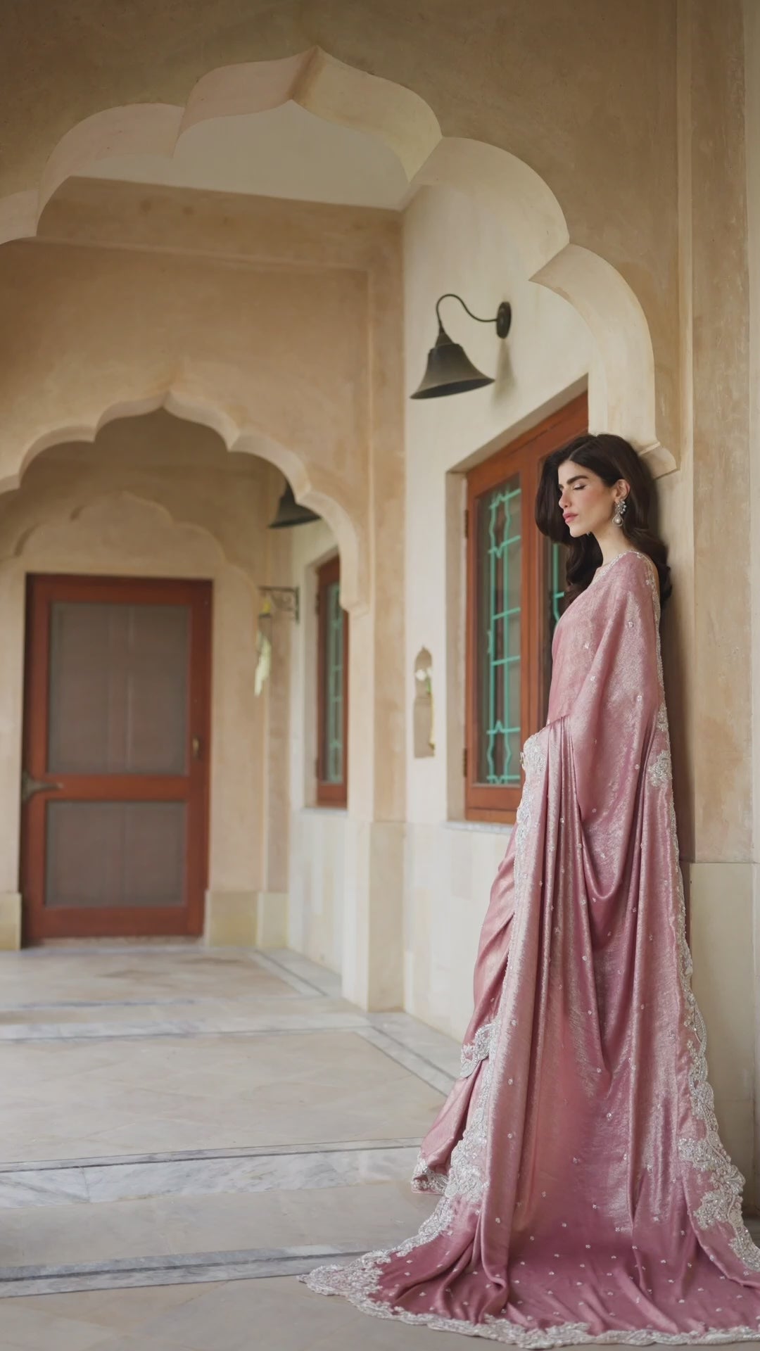 Dusty Pink Embellished Shimmer Silk Saree (3-Piece) - Image 5