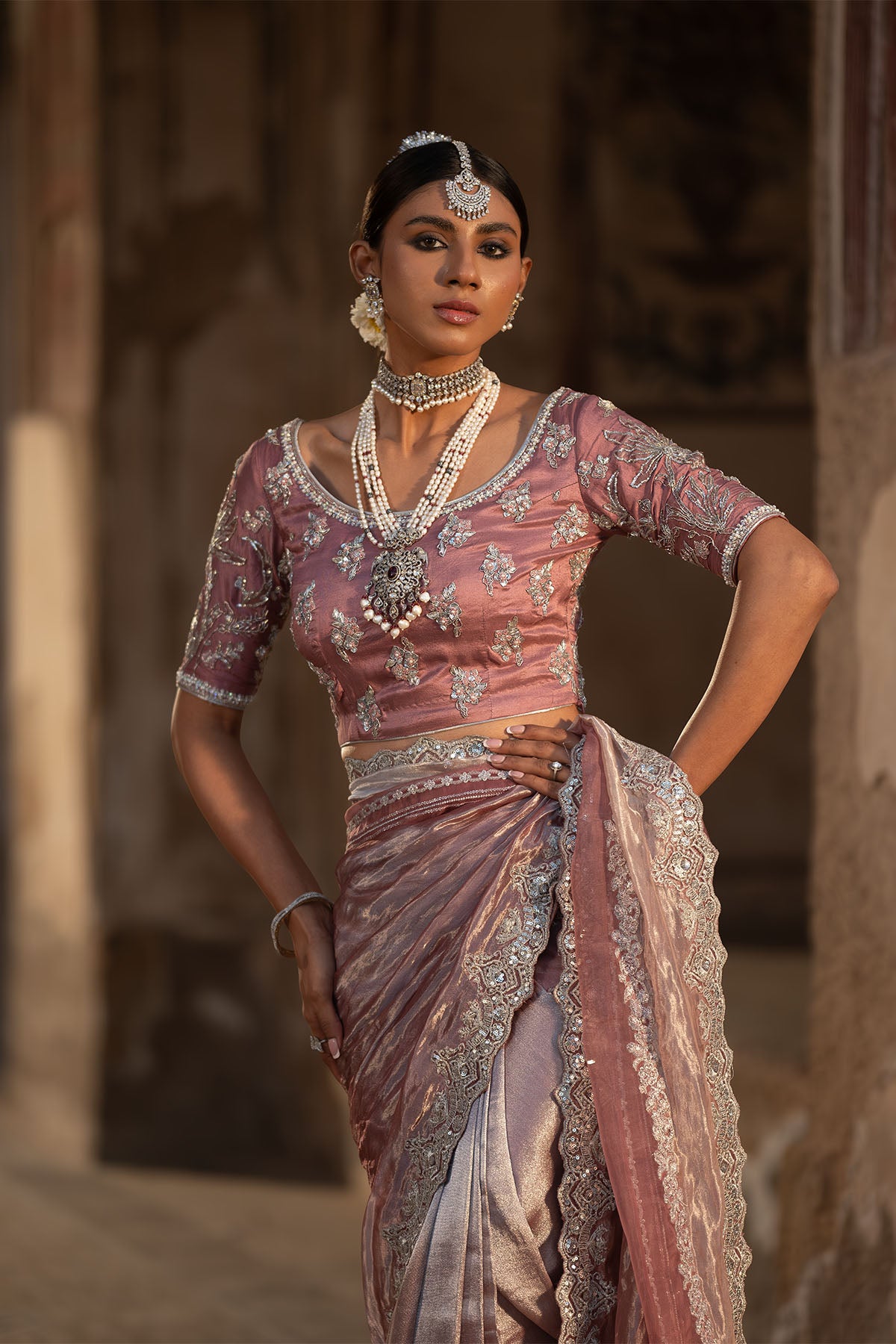 Rose Pink Silver Tilla Tissue Saree (2-Piece) - Image 4