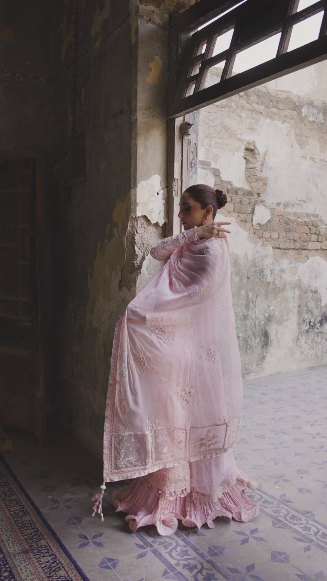 Dusty Pink Embroidered Chiffon Sharara Set (3-Piece) - Image 3