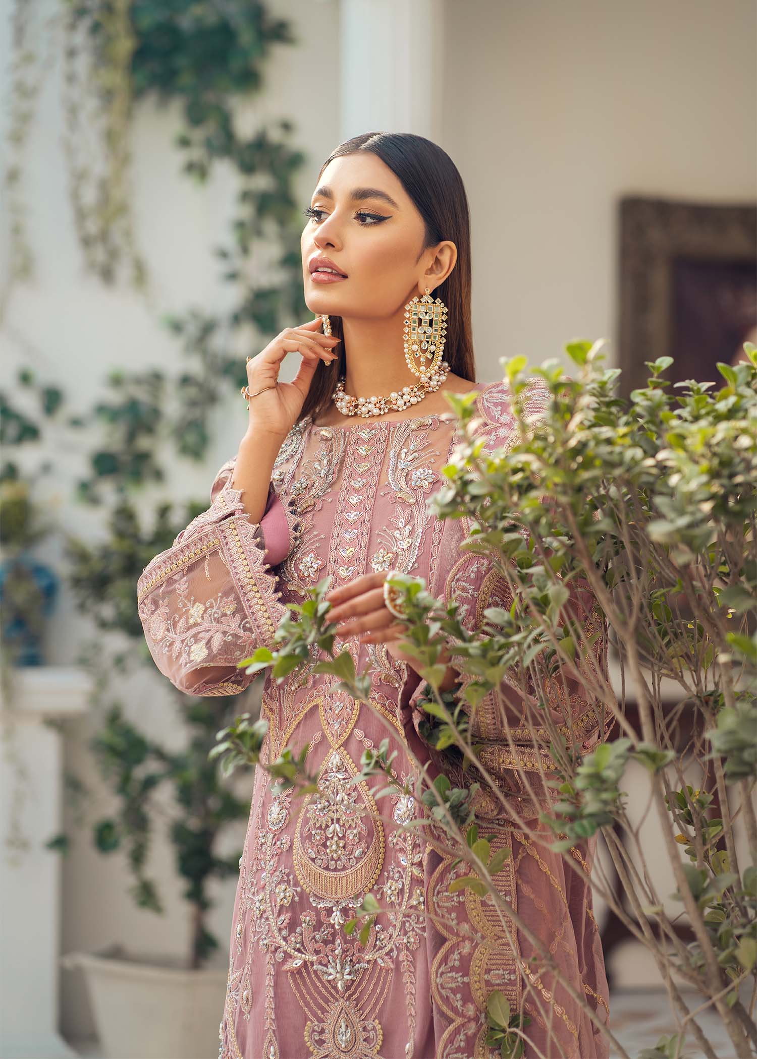 Pakistani Dusty Pink Hand-Embellished Net & Jacquard Sharara (3-Piece) - Image 6