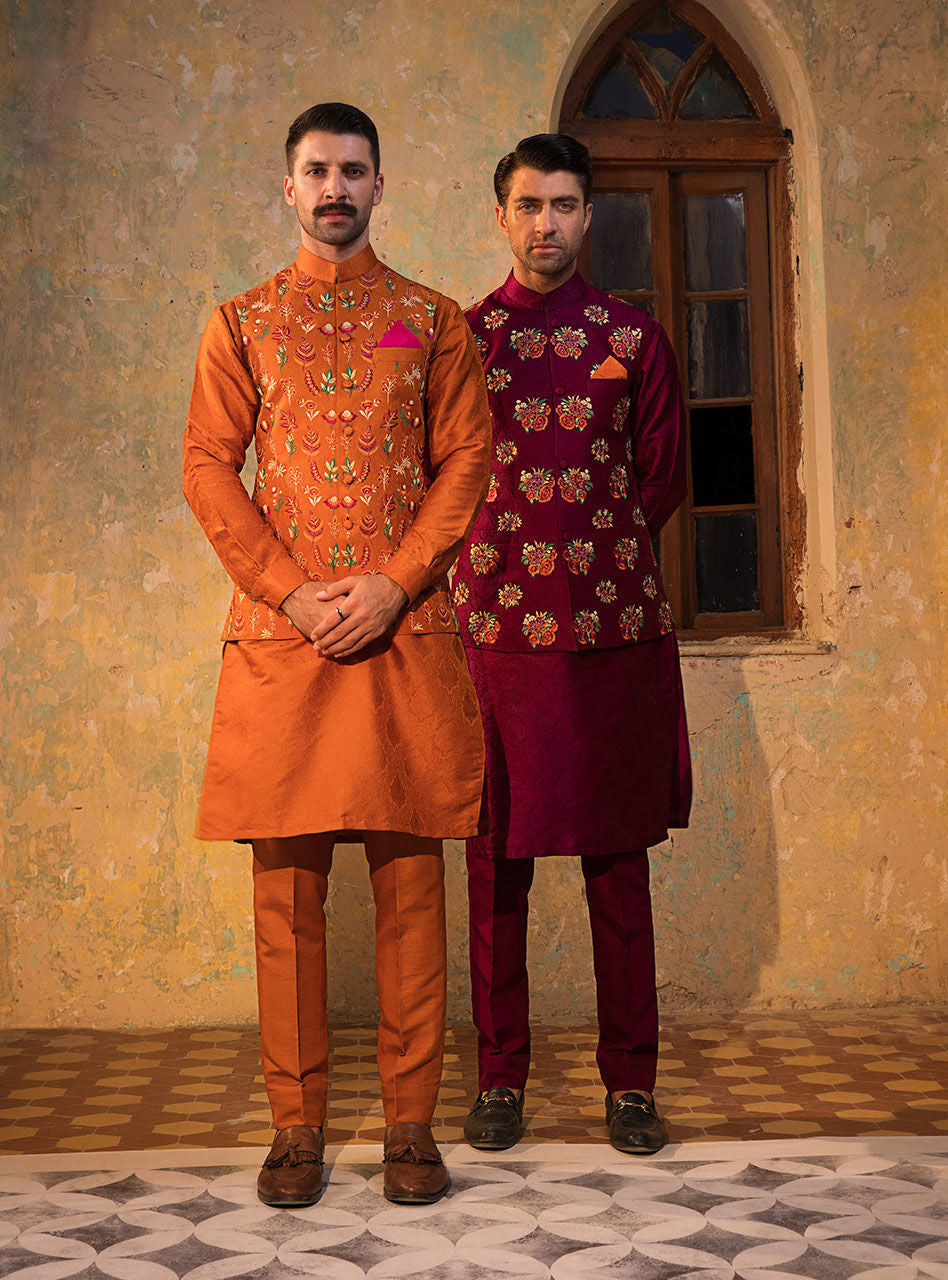 Magenta Embroidered Jacquard Waistcoat Kurta (3-Piece) - Image 7