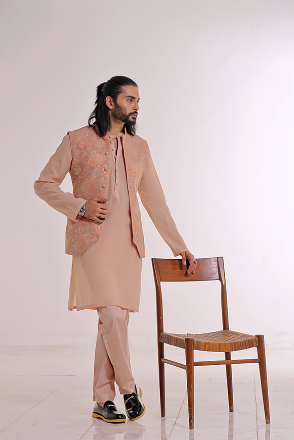 Tea Pink Embroidered Khaddi Cotton Kurta Trouser (3-Piece) - Image 5