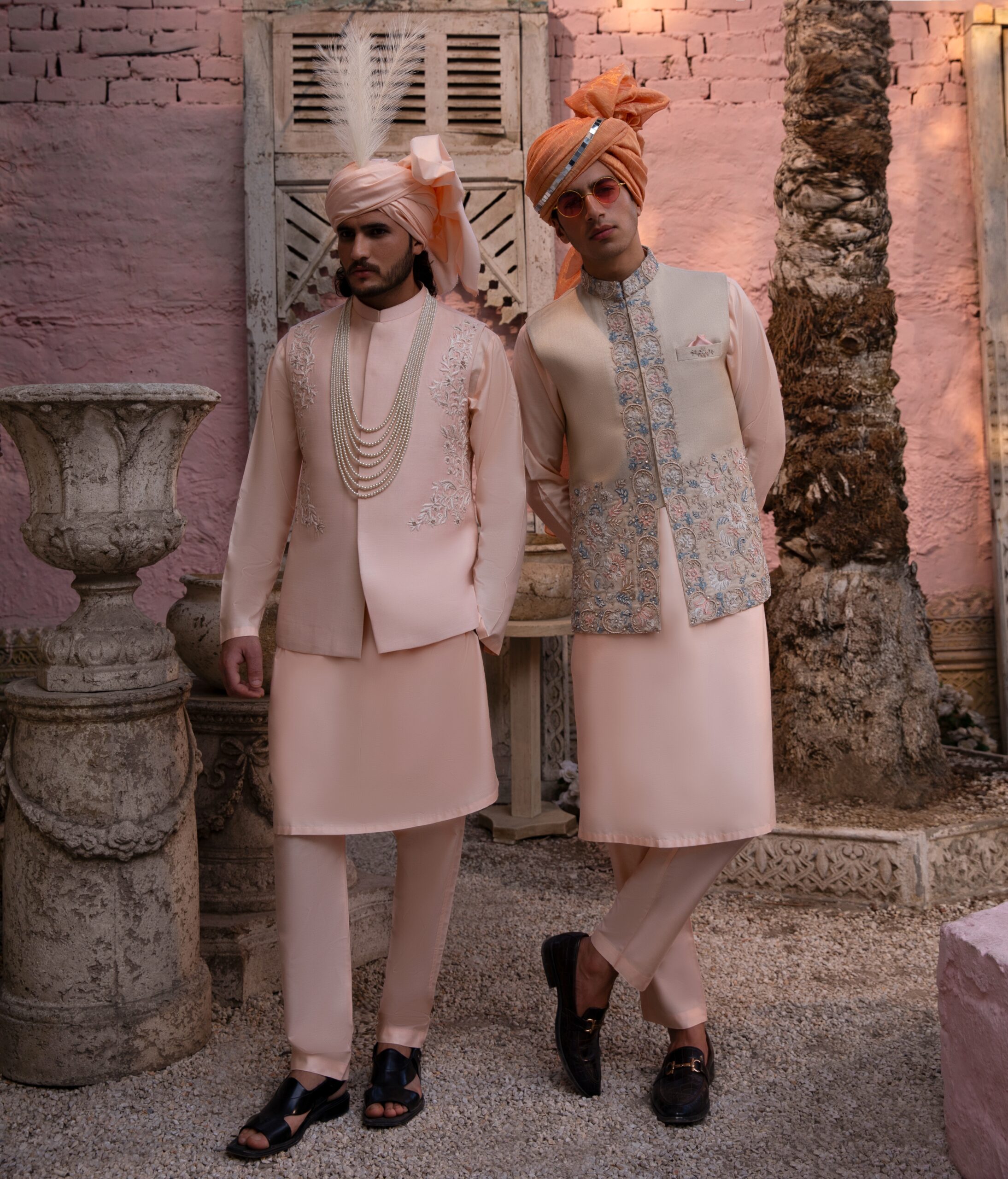 Peach Masoori Embroidered Waistcoat Kurta Set (3-Piece) - Image 2