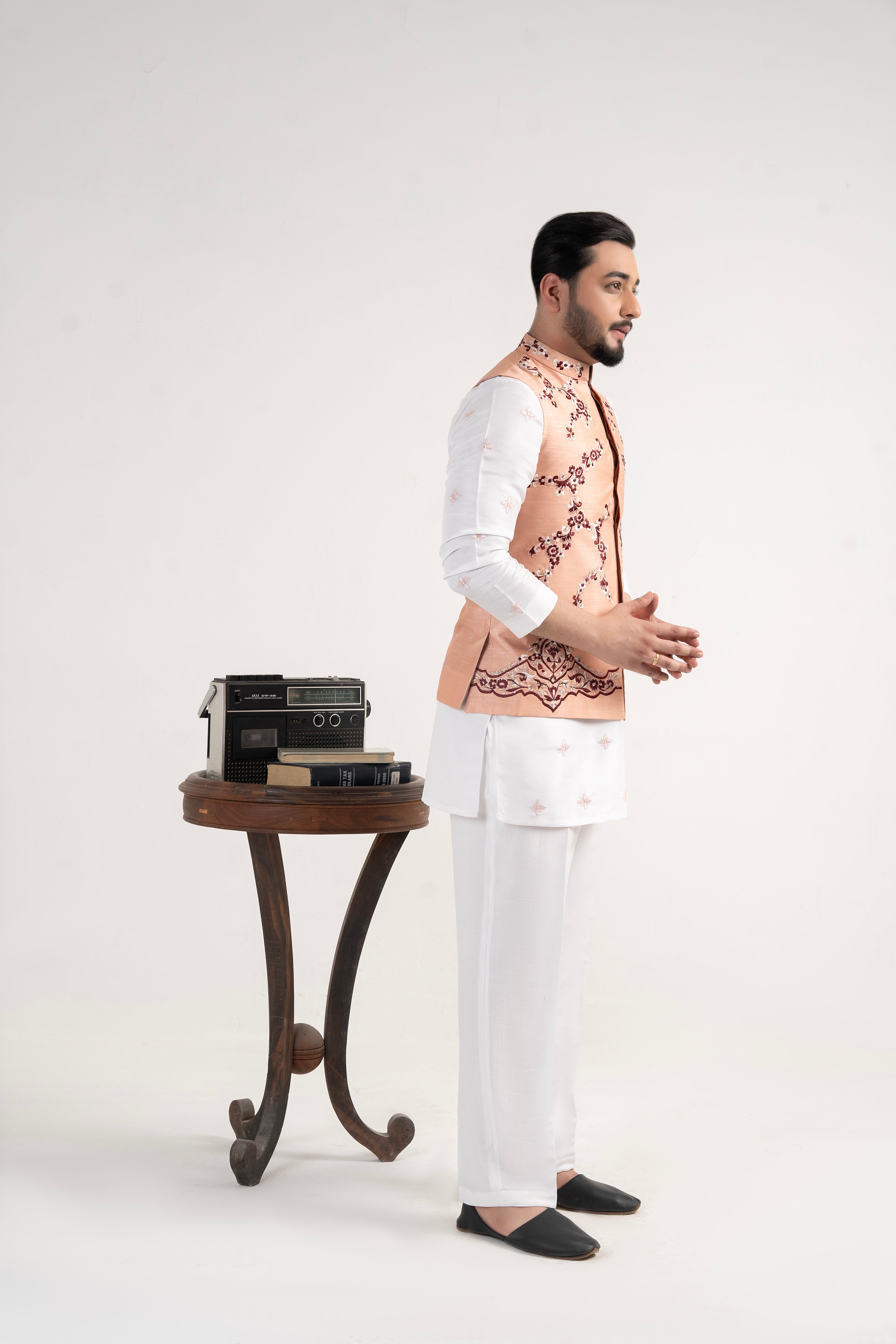 Light Pink Embroidered Silk Waistcoat (1-Pc) - Image 3