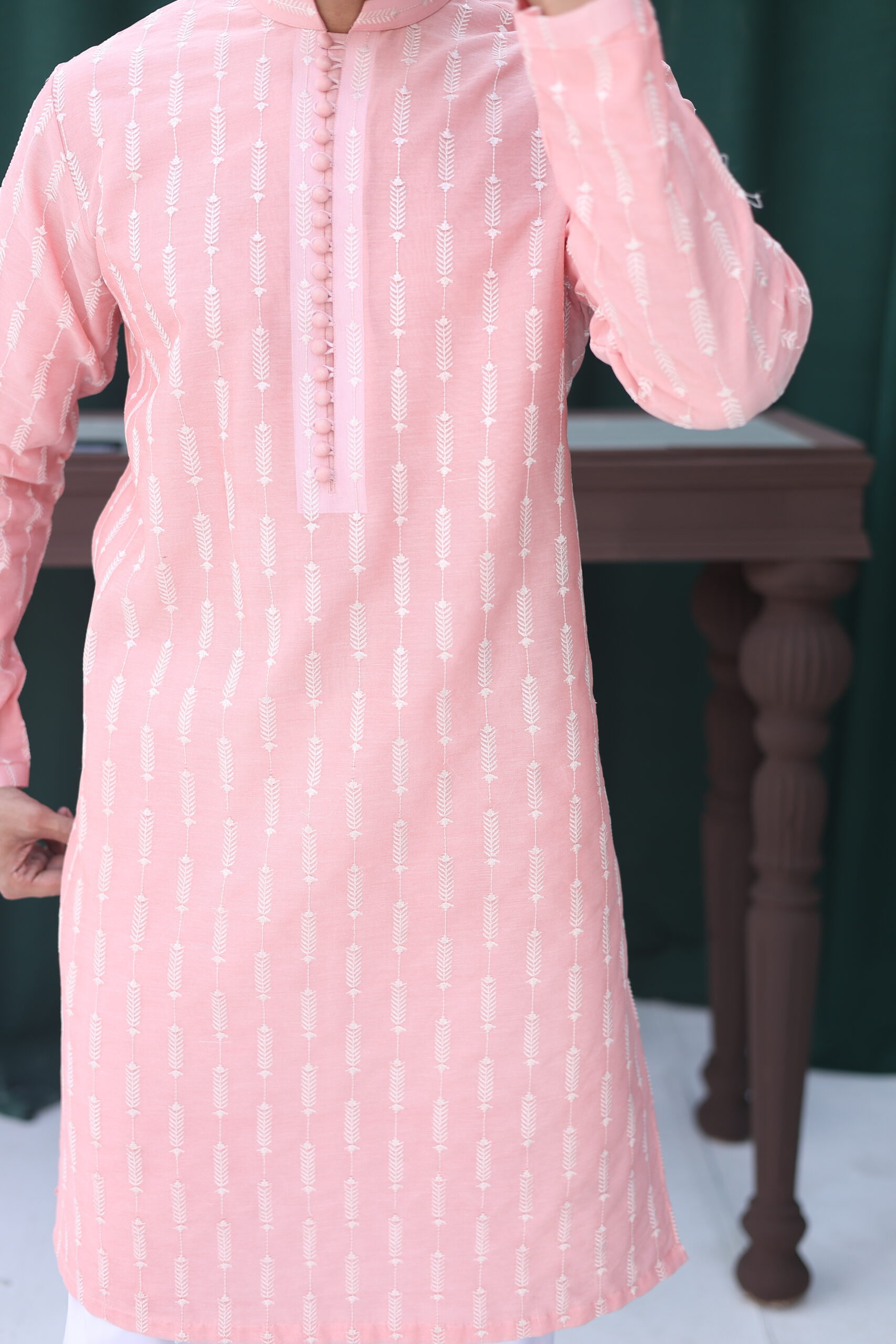 Pink Embroidered Paper Cotton Men’s Kurta (2-Piece) - Image 4