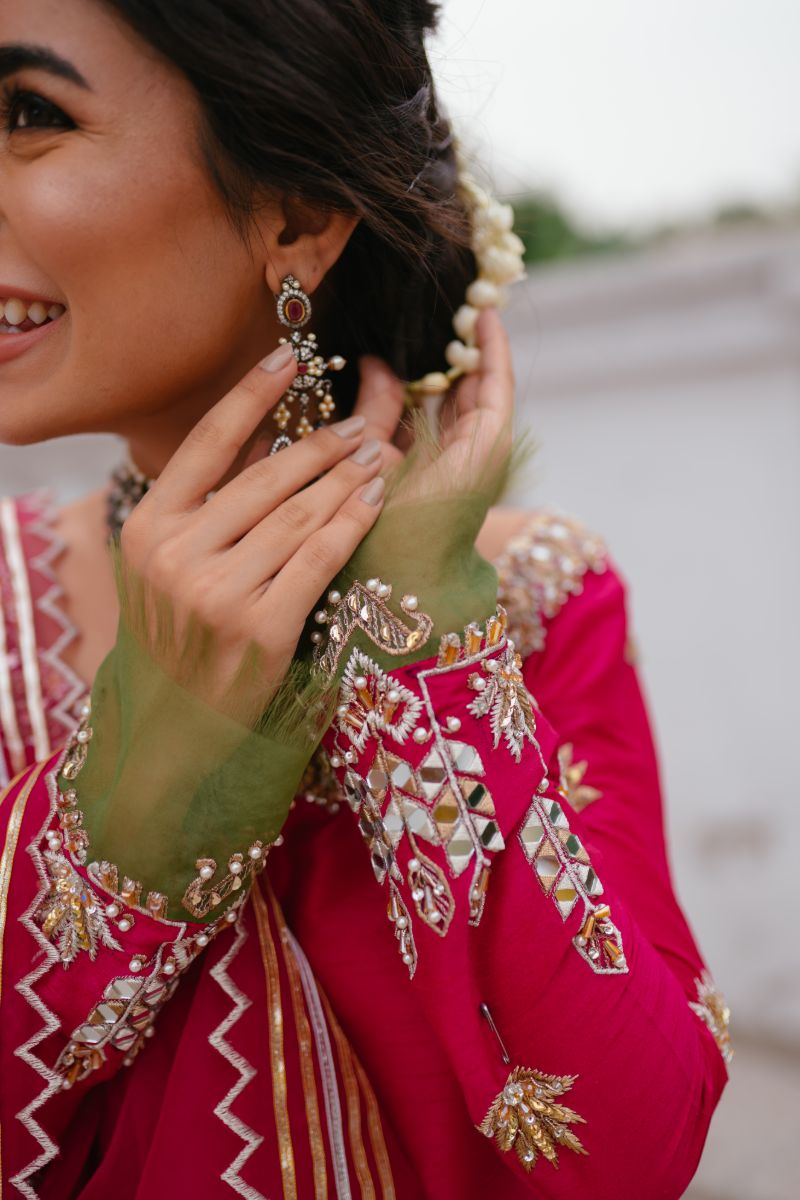 Pakistani Hot Pink Embroidered Raw Silk Gharara Set (3-Piece) - Image 7