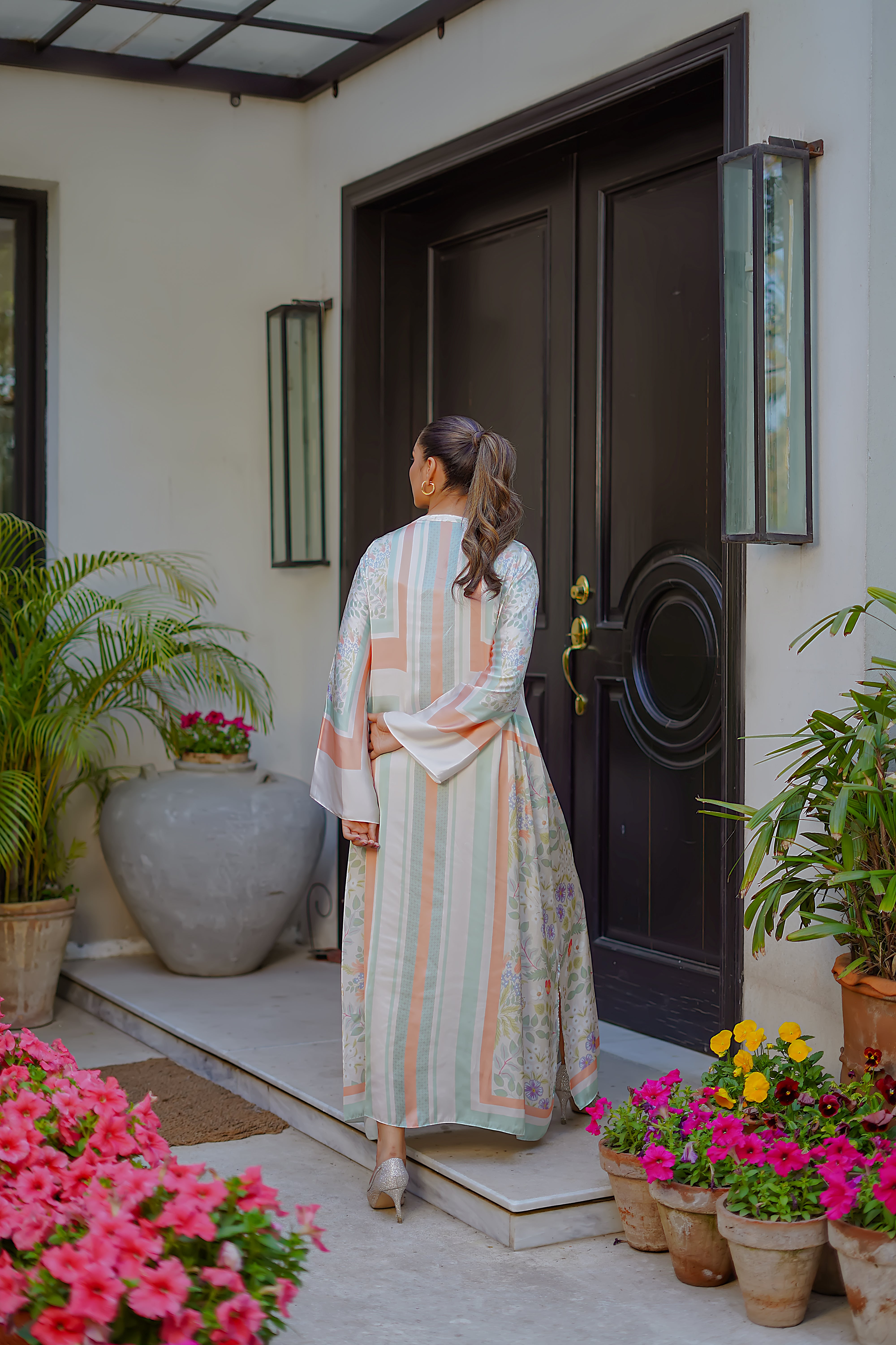 Pakistani Pastel Blush Printed Charmeuse Silk Kaftan (1-Pc) - Image 4