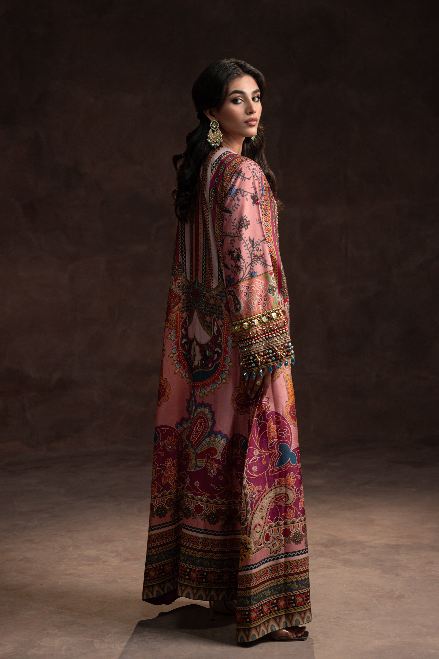 Pakistani Dusty Pink Hand-Embellished Raw Silk Kaftan (2-Piece) - Image 4