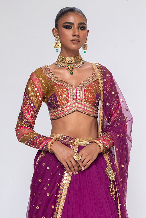 Pakistani Magenta Chattapatti Embroidered Crushed Lehenga (3-Piece) - Image 2