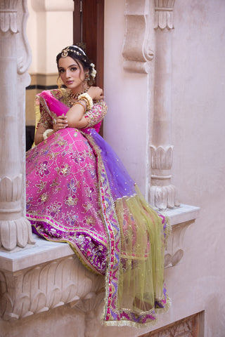 Pakistani Pink Hand-Embroidered Tissue & Organza Lehenga Choli (3-Piece) - Image 5