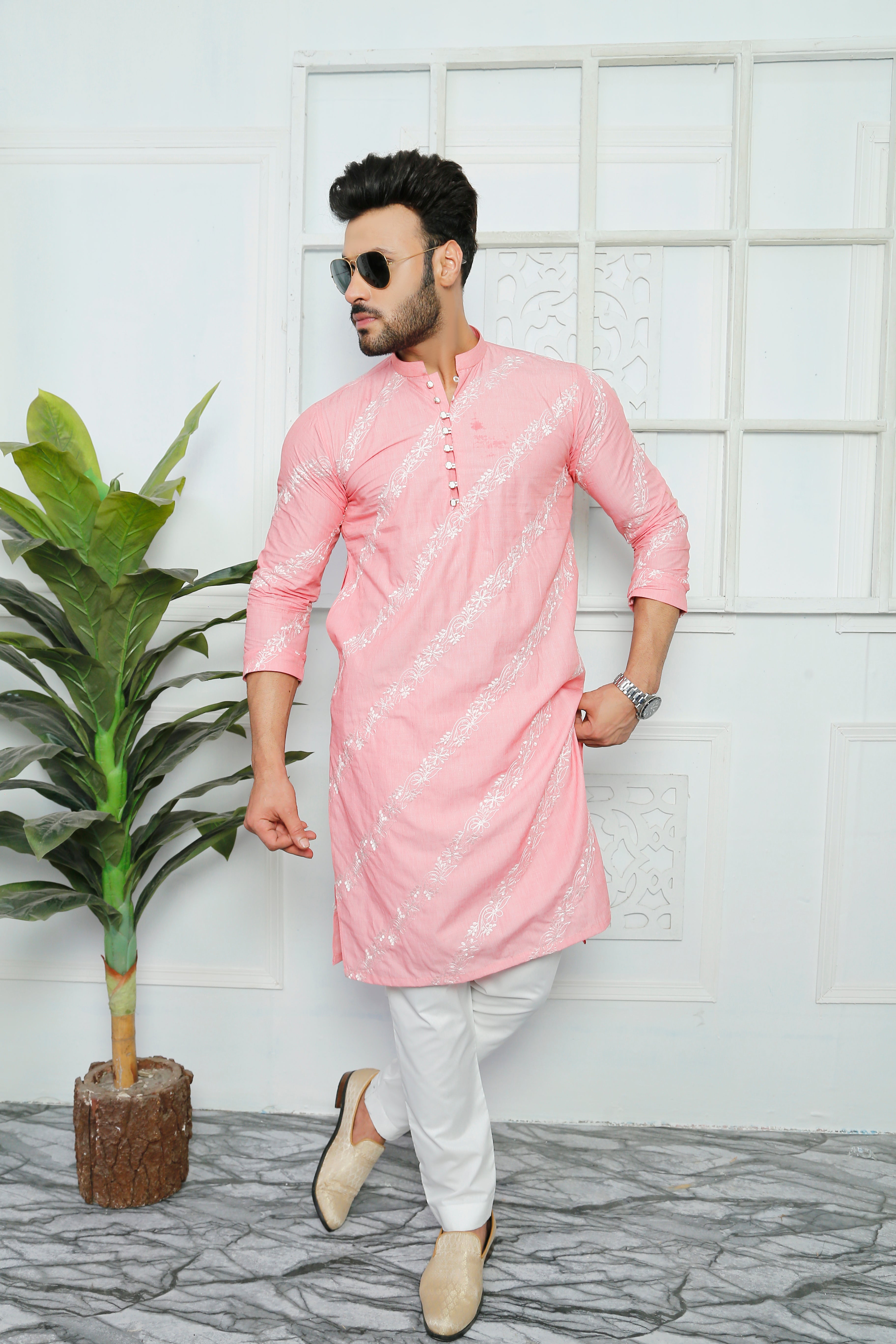 Pastel Pink Embroidered Cotton Kurta (2-Piece) - Image 3
