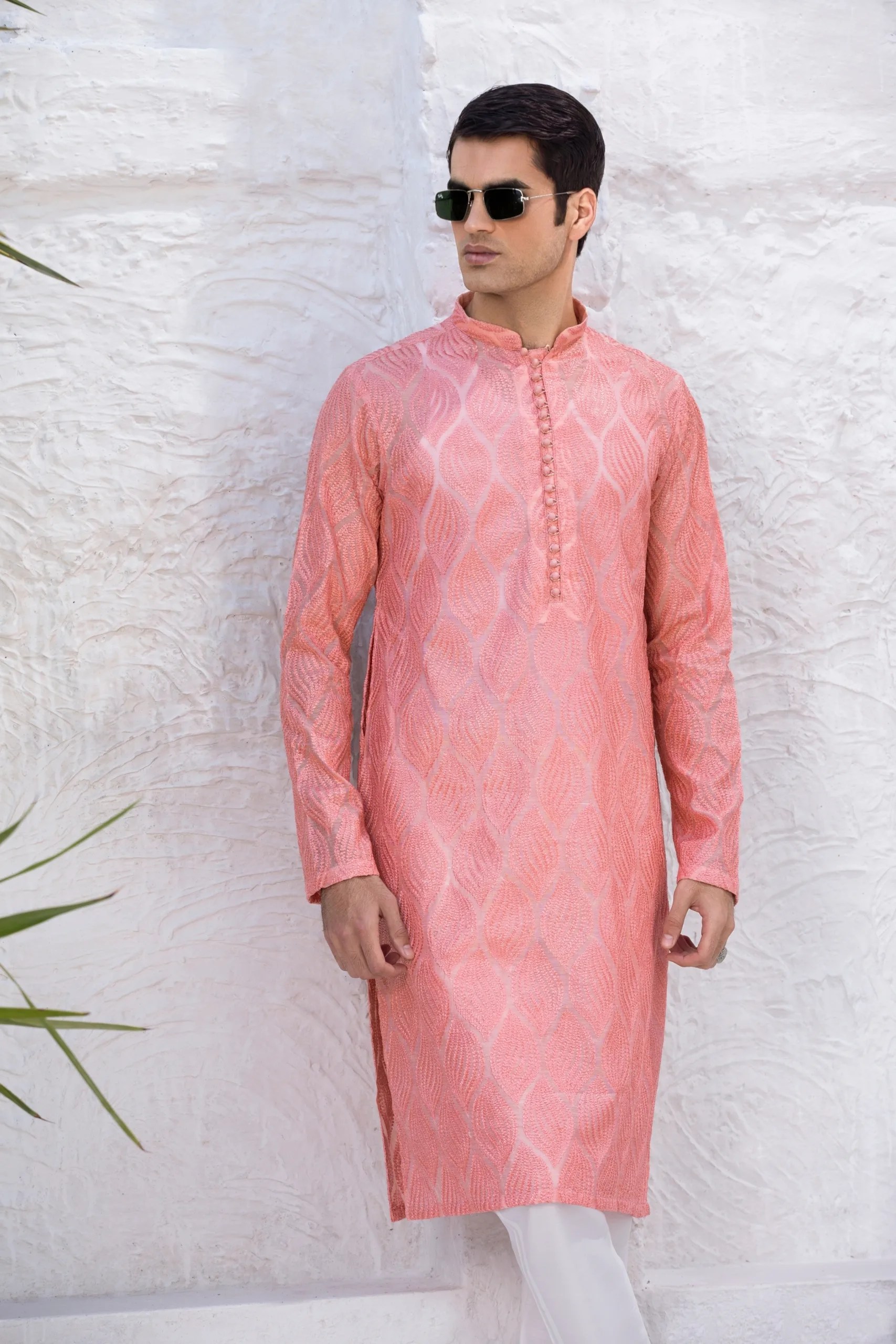 Peachy Pink Leaf Embroidered Kurta (2-Piece) - Image 2