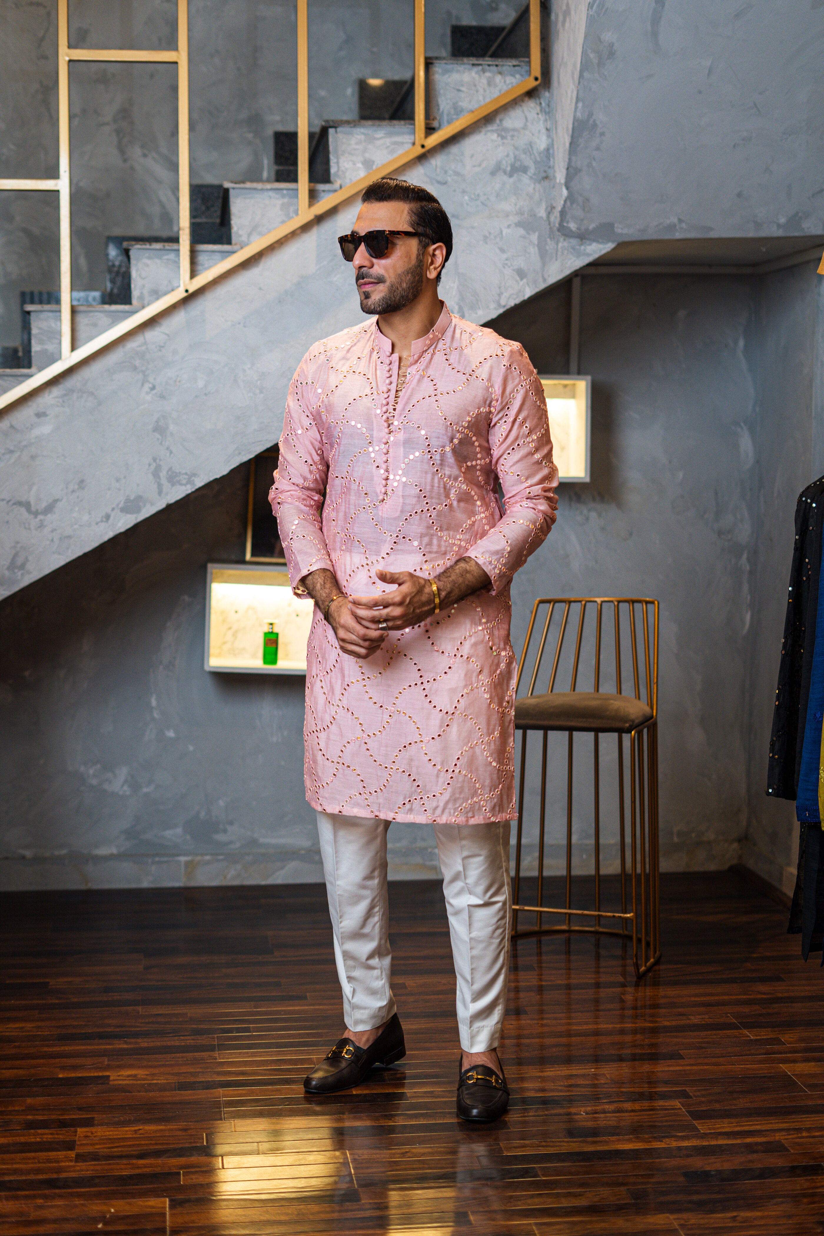 Tea Pink Mirror Work Silk-Blend Kurta (2-Piece) - Image 2