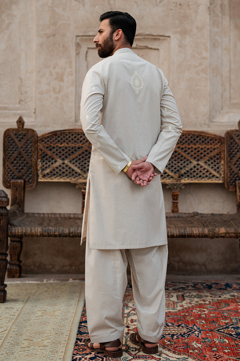 Salmon Pink Aari Embroidered Cotton Kurta Shalwar (2-Piece) - Image 5