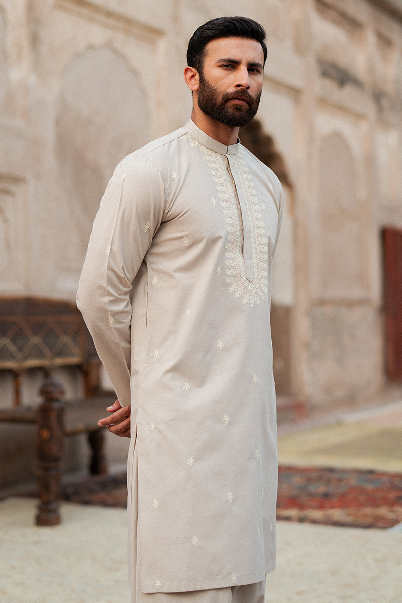 Salmon Pink Aari Embroidered Cotton Kurta Shalwar (2-Piece) - Image 6