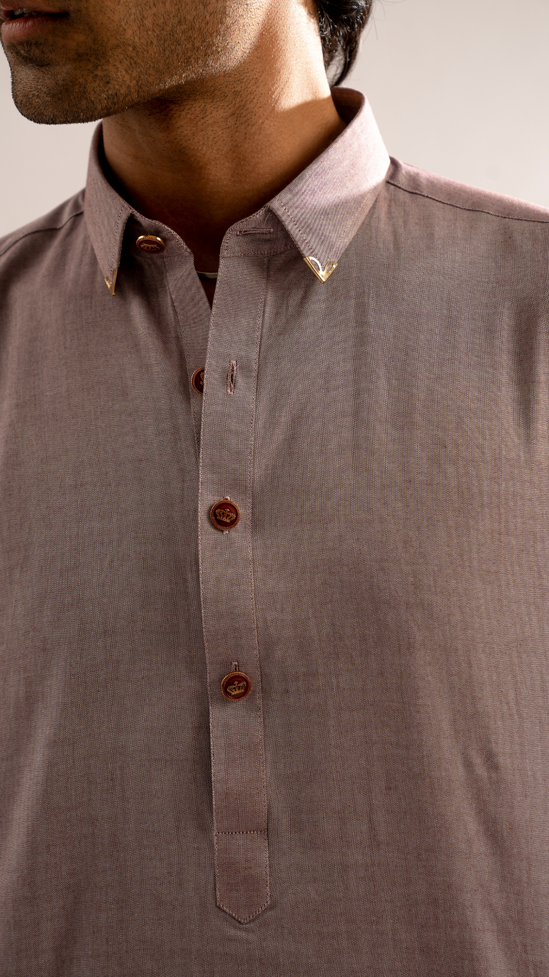 Dusty Mauve Textured Kurta Shalwar (2-Piece) - Image 4