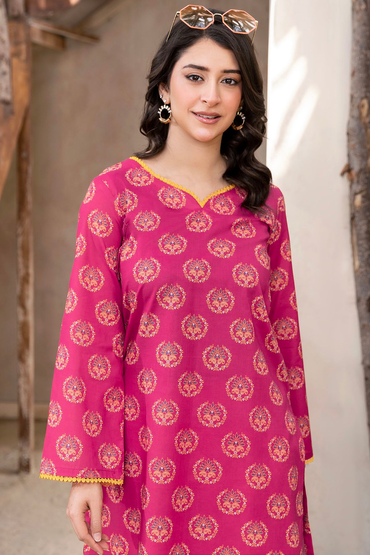 Fuchsia Digital Printed Cotton Lawn Salwar Kameez (2-Piece) - Image 2
