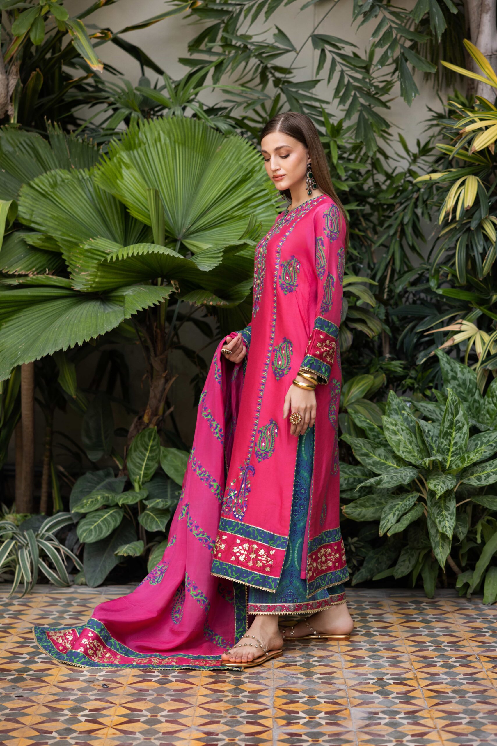 Pakistani Fuchsia Embroidered Cotton Net Kurta Set (3-Piece) - Image 3