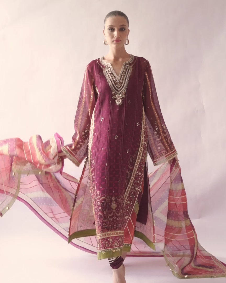 Magenta Gota Embellished Cotton Net Salwar Kameez (3-Piece) - Image 5