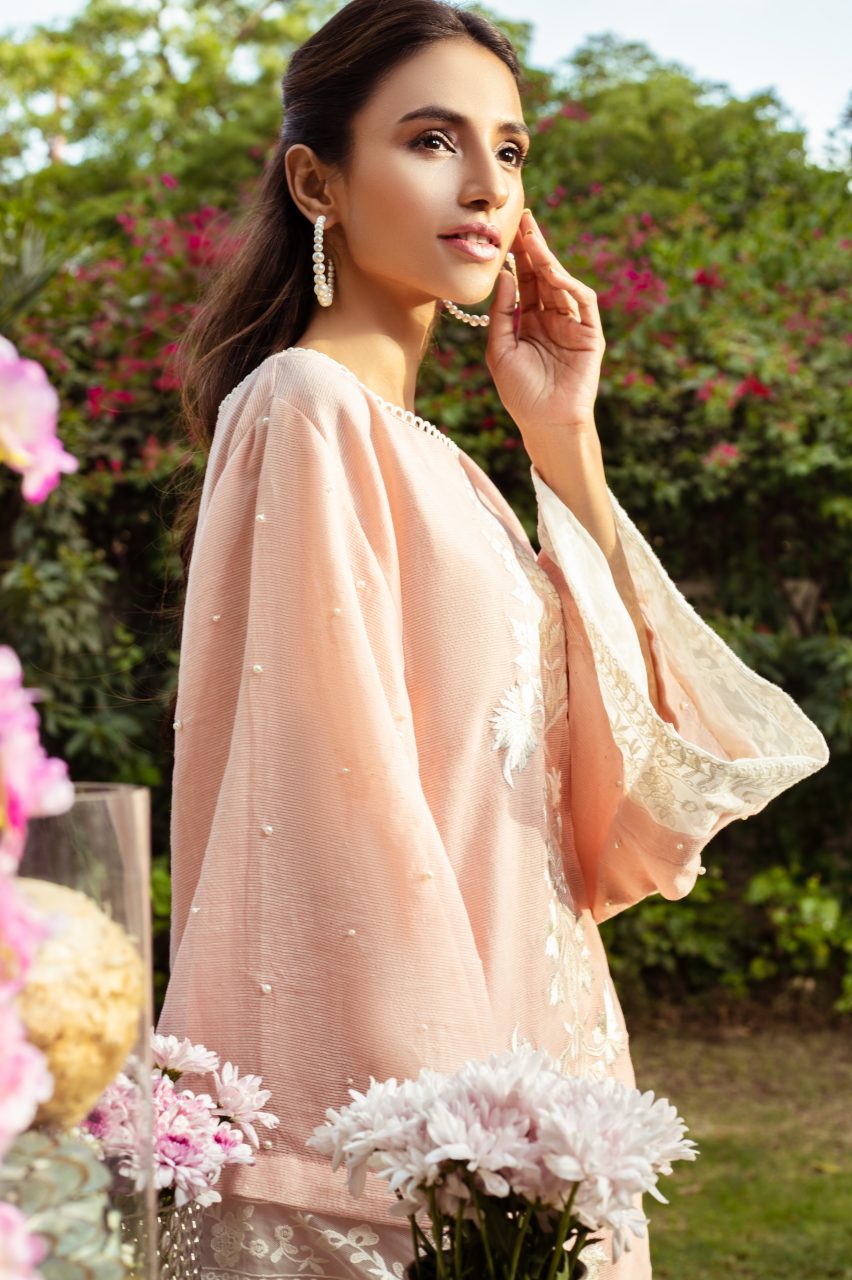 Pakistani Pink Embroidered Cotton Net Salwar Kameez (2-Piece) - Image 5