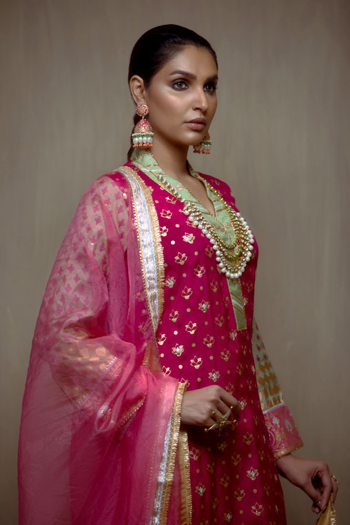 Pink Hand-Printed Cotton Silk Salwar Kameez (3-Piece) - Image 4