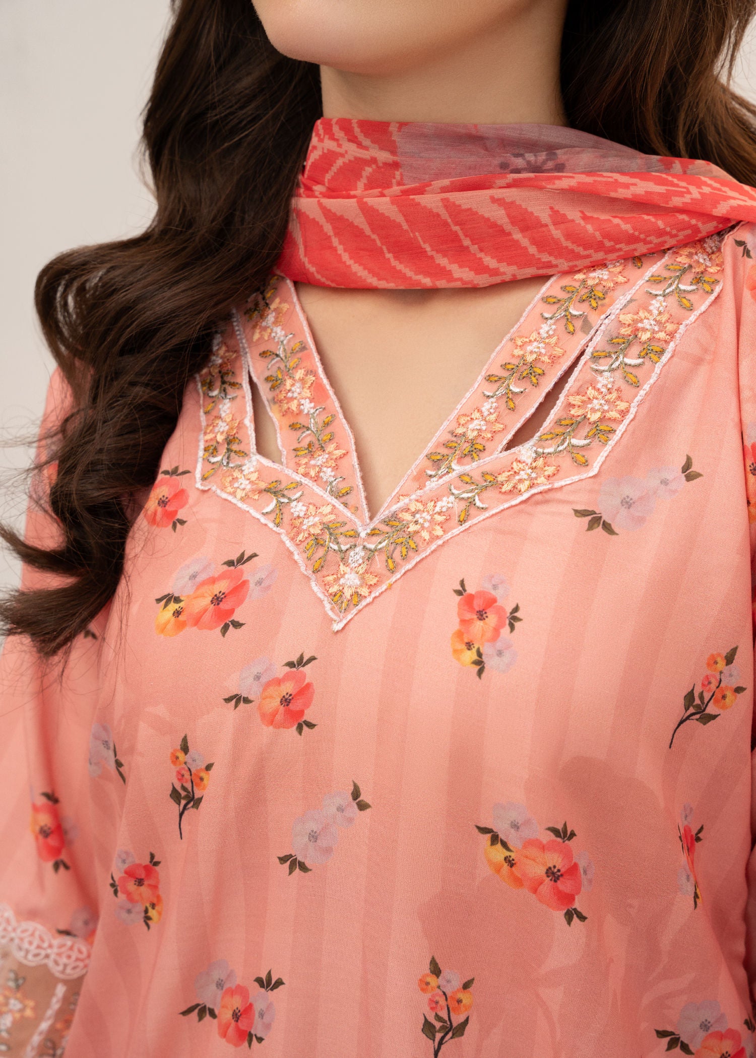 Peach Pink Embroidered Cotton Kurta Set (3-Piece) - Image 4