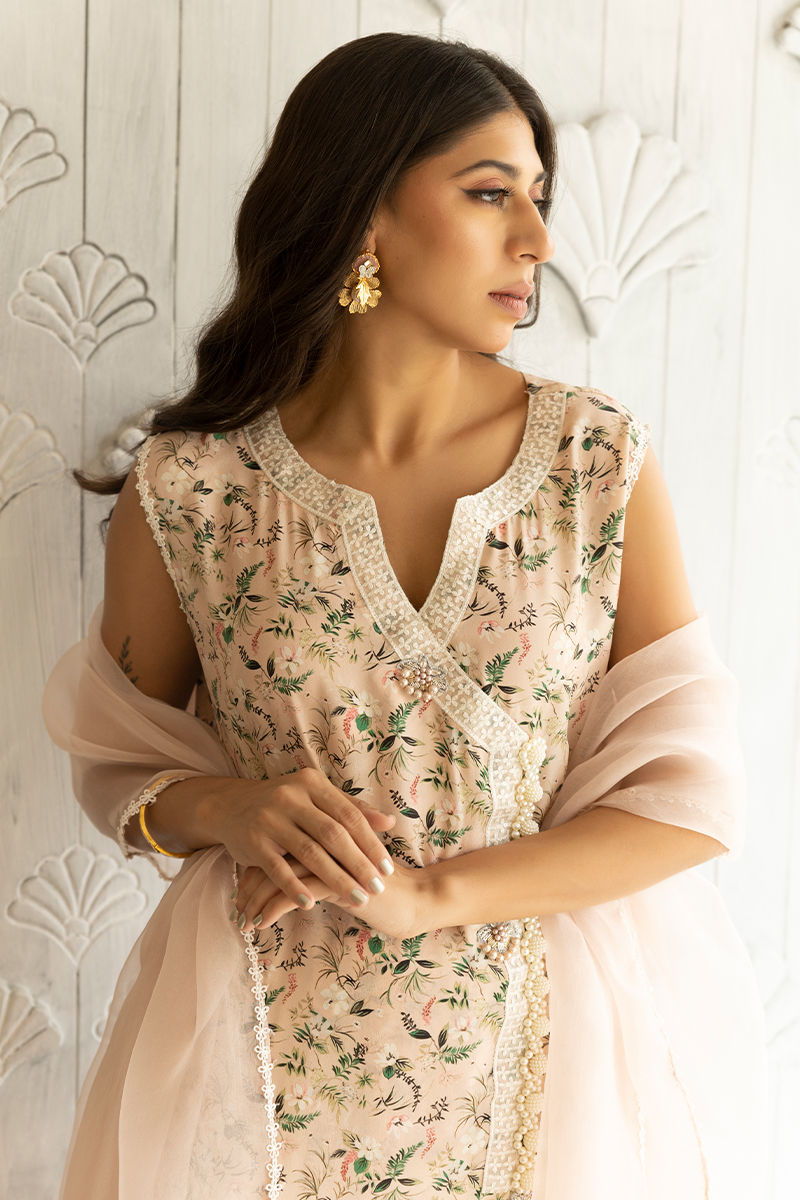 Soft Pink Embroidered Crepe Silk Salwar Kameez (3-Piece) - Image 5