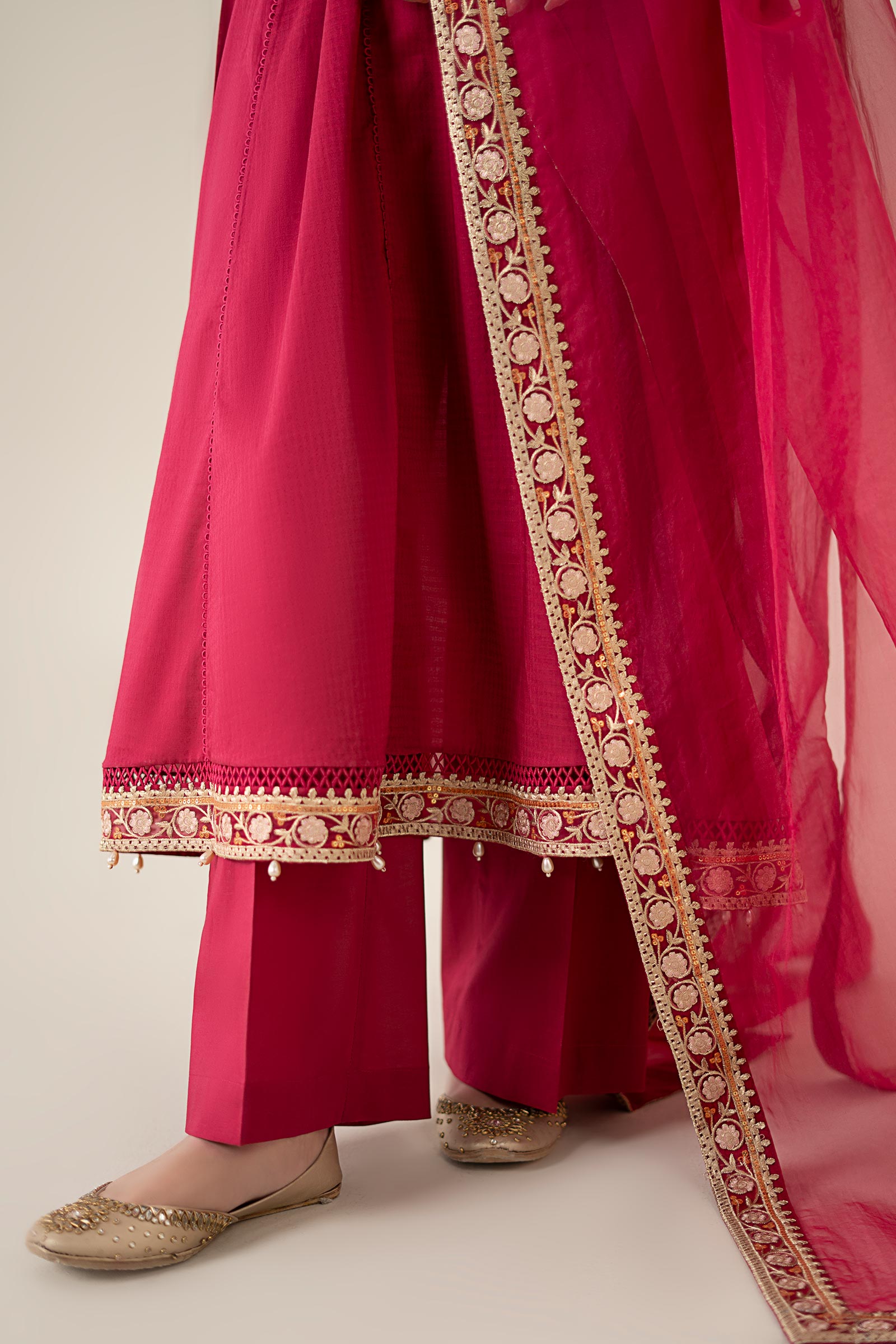 Pakistani Magenta Embroidered Dobby Frock Suit (3-Piece) - Image 4