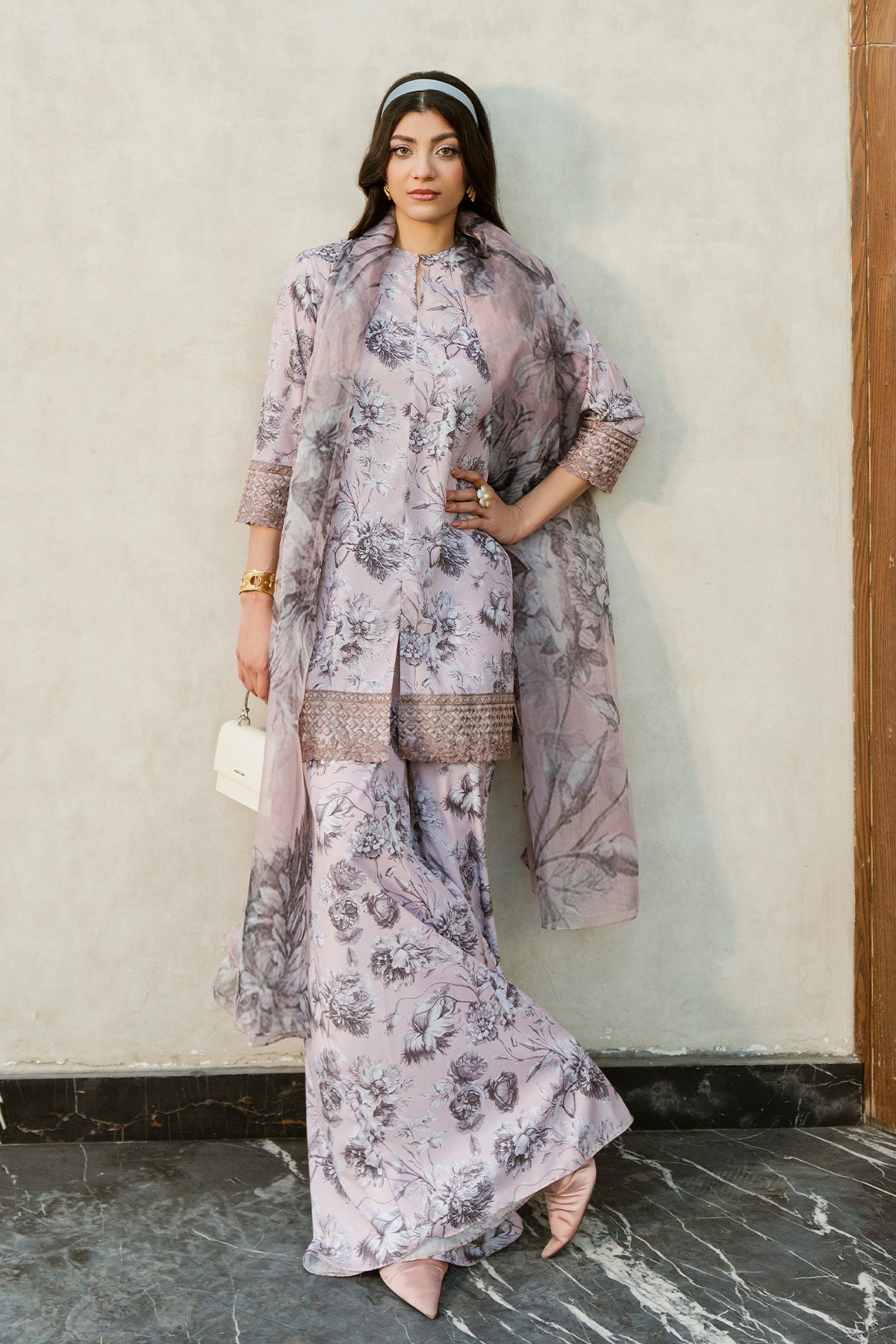 Onion Pink Floral Grip Silk Salwar Kameez (3-Piece) - Image 5