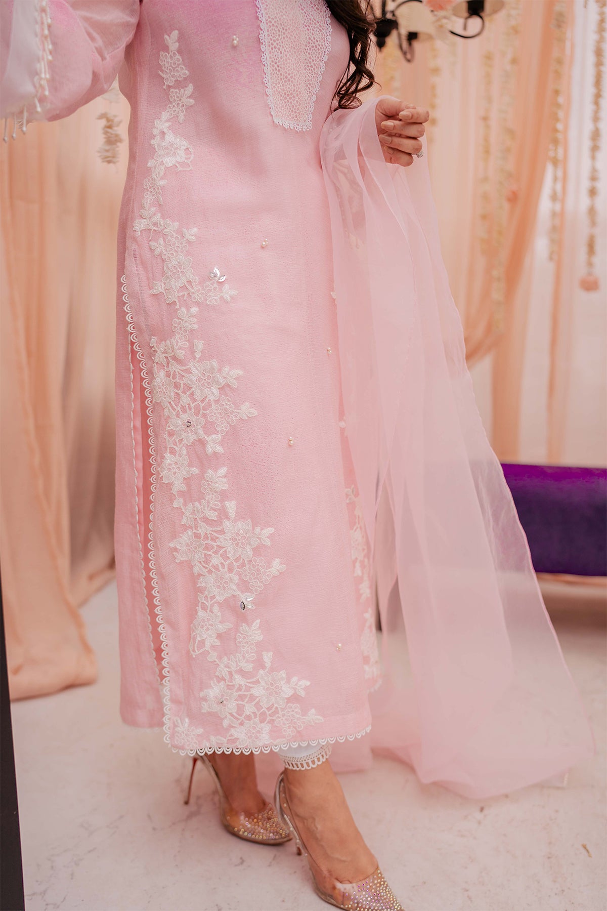 Rosy Pink Embroidered Khaadi Net Salwar Kameez (3-Piece) - Image 4