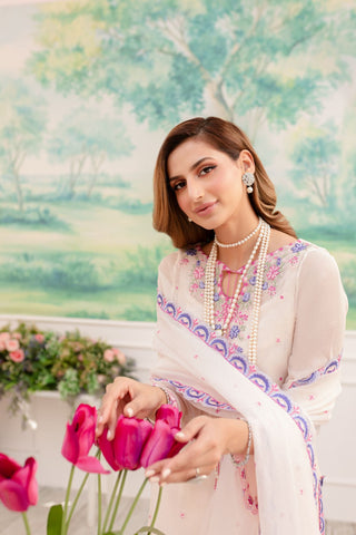 Pakistani Soft Pink Embroidered Khaddi Net Salwar Kameez (4-Piece) - Image 5