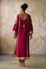 Fuchsia Gota Embroidered Korean Silk Kurta (2-Piece) - Image 4