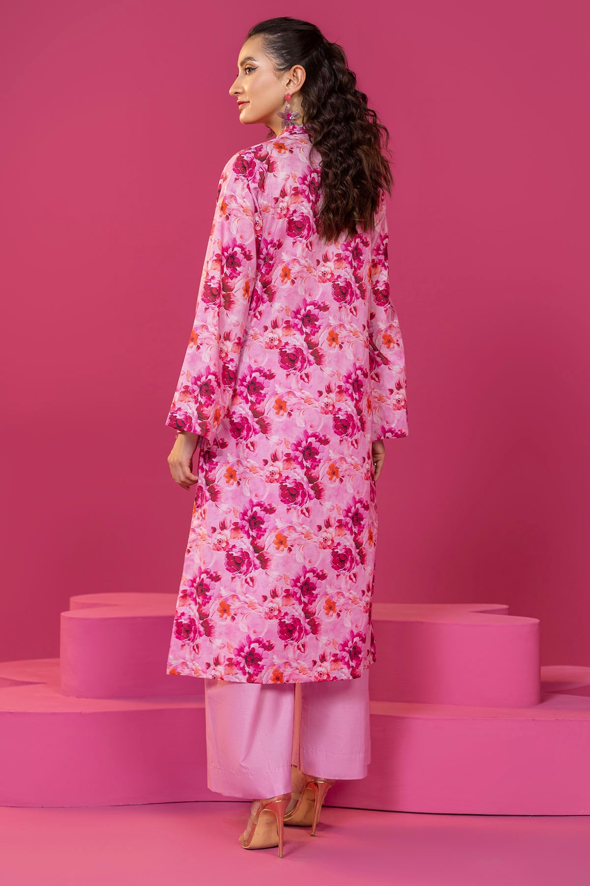 Pink Digital Printed Lawn Salwar Kameez (2-Piece) - Image 5