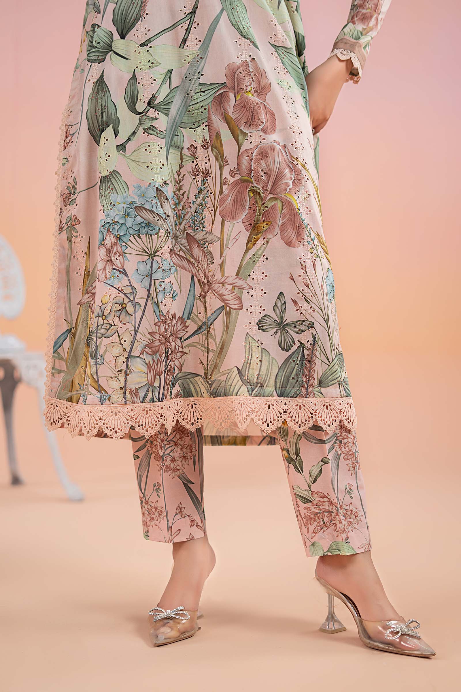 Peach Embroidered Lawn 3-Piece Suit - Image 5