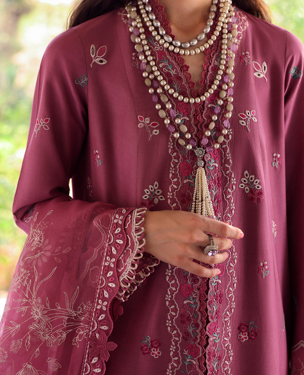 Rose Pink Embroidered Lawn Salwar Kameez (3-Piece) - Image 4