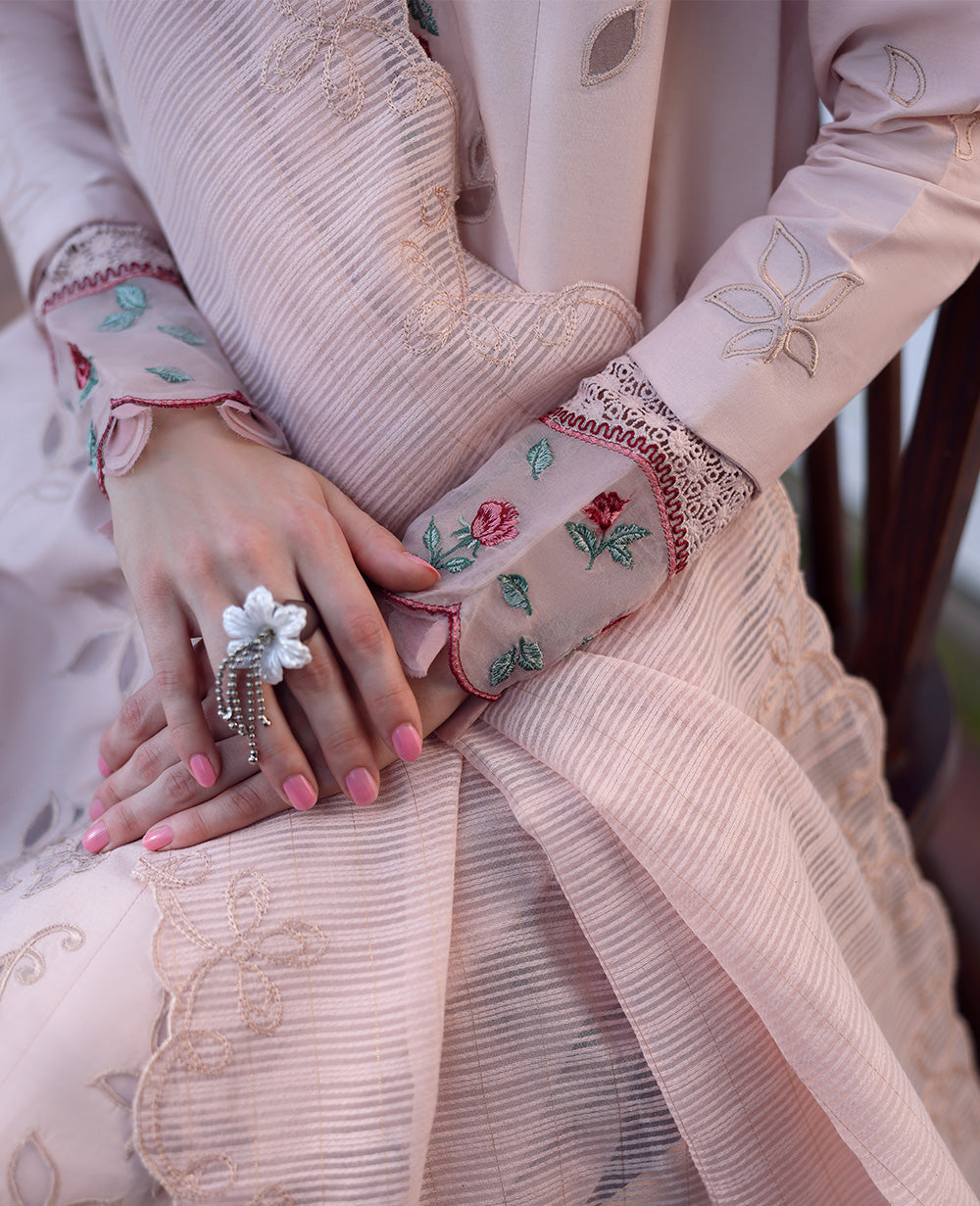 Pakistani Blush Pink Laser-Cut Embroidered Lawn 3-Piece Suit - Image 7