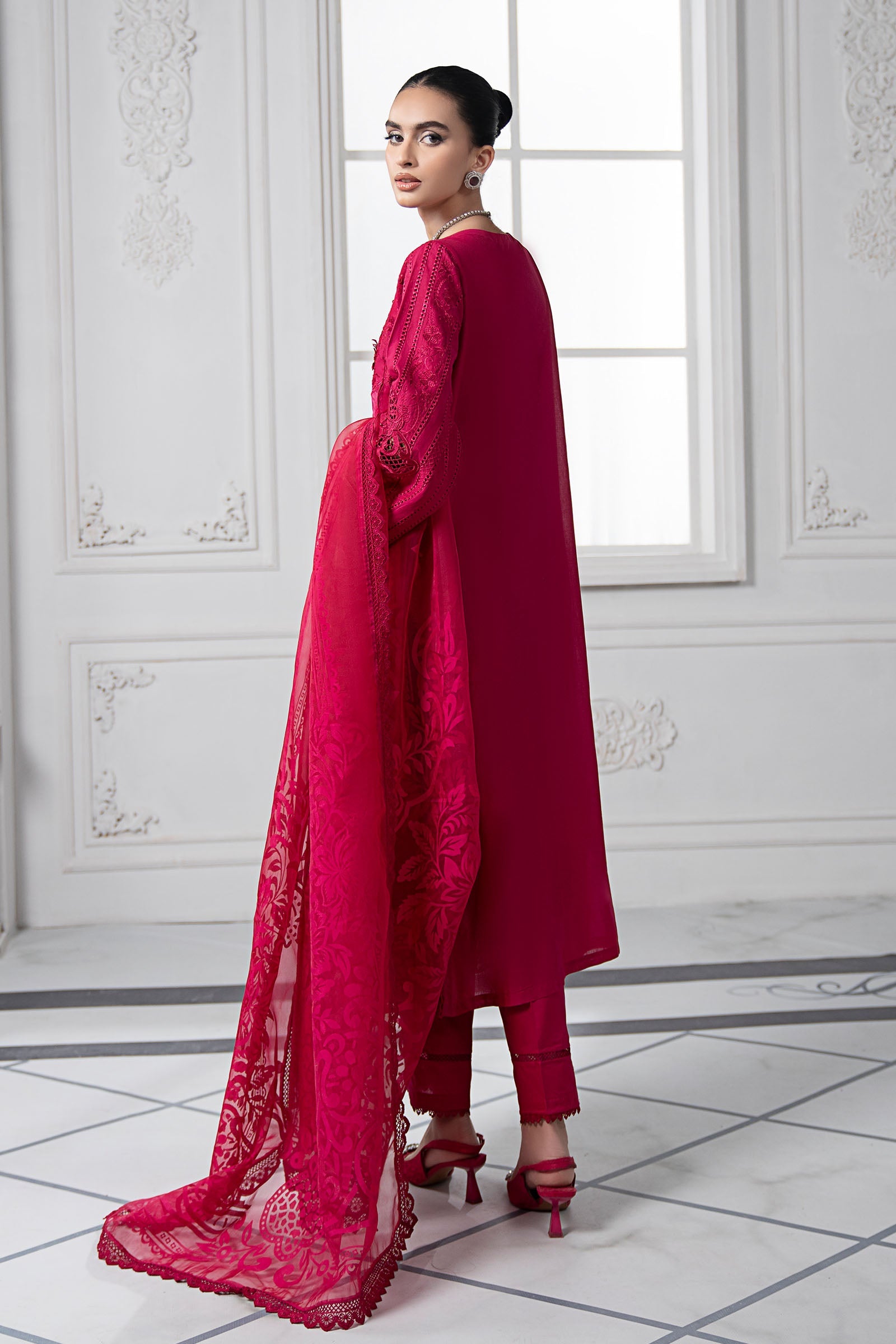 Fuchsia Pink Embroidered Lawn & Organza 3-Piece Suit - Image 10
