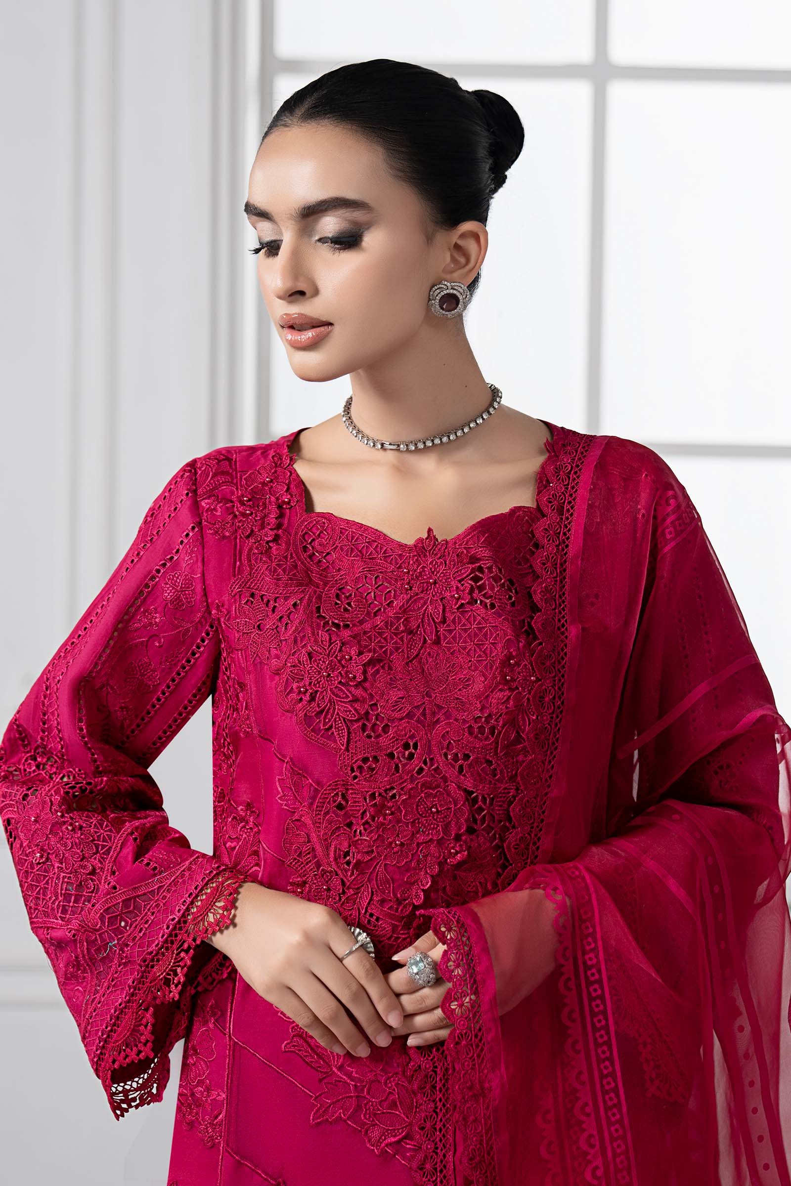 Fuchsia Pink Embroidered Lawn & Organza 3-Piece Suit - Image 3
