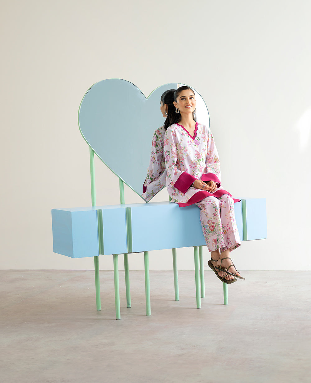 Pakistani Powder Pink Printed Lawn & Cambric 2-Piece Co-ord Set - Image 3