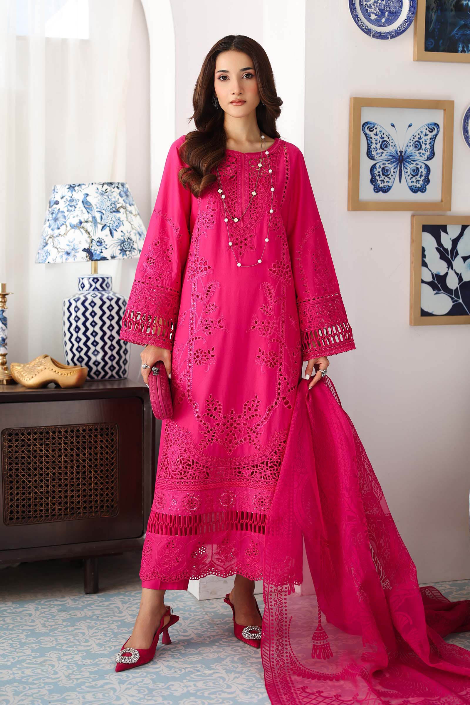 Pink Embroidered Lawn 3-Piece Salwar Kameez - Image 1